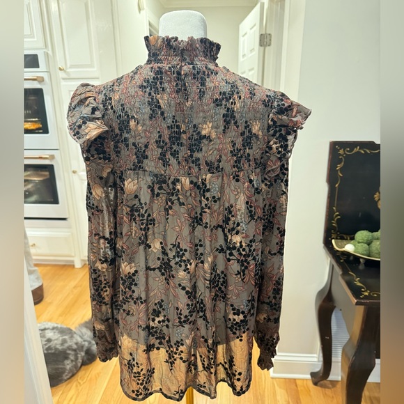 Knox Rose Smocked Ruffle Flowy Boho Blouse - Picture 6 of 11